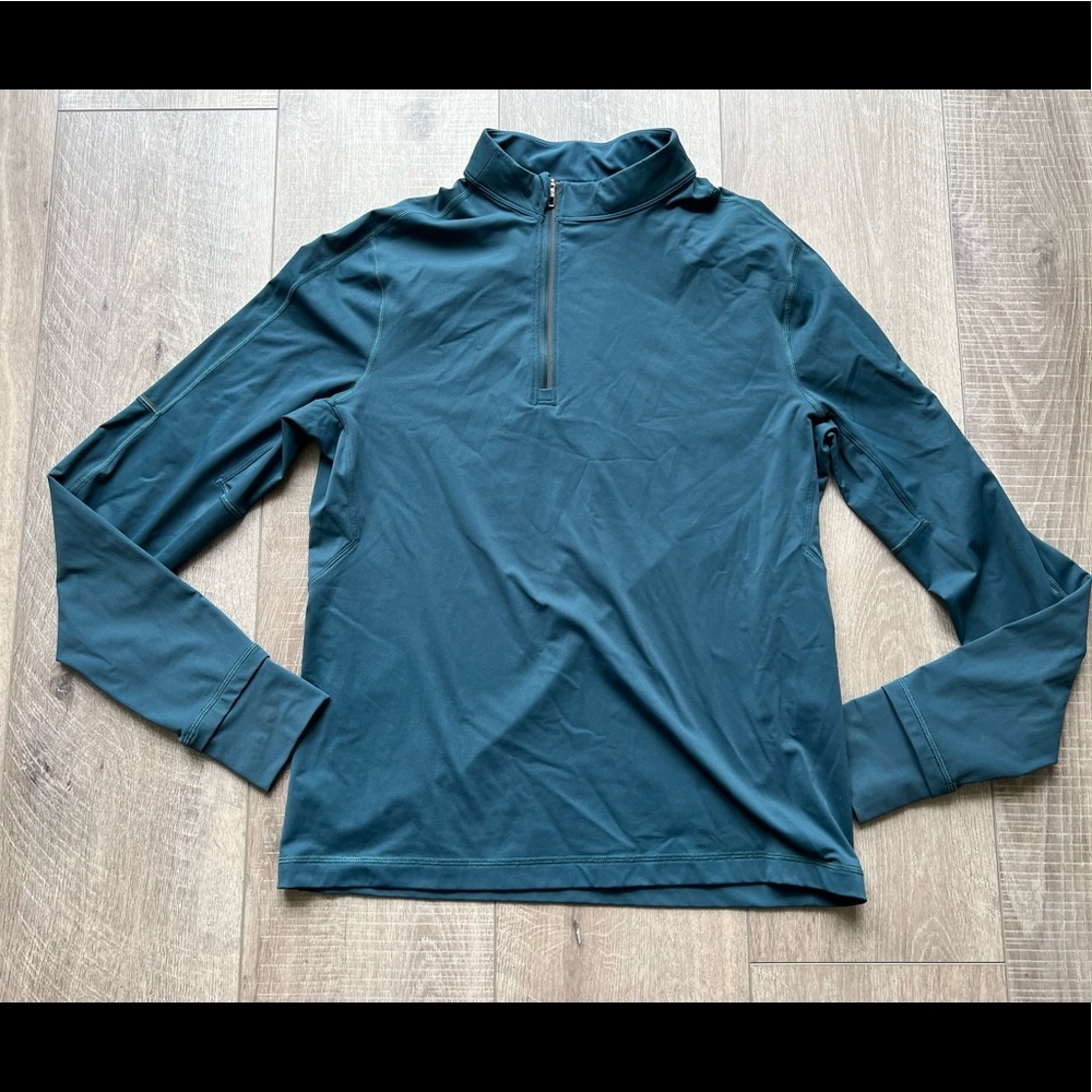 Lululemon Asymmetrical 1/2 Zip w/ Reflective Details in Teal Size Large